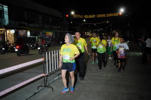 BIB: 0139
                            <button type="button" onclick="openModal(21794335)" class="btn btn-primary btn-sm float-right btn-popup" data-toggle="modal" data-target=".modal-high-quality">
                        <i class="fas fa-shopping-cart"></i> Add to Cart
                    </button>
                                            <button type="button" onclick="isThisMe(21794335, true)" class="btn btn-success btn-sm float-right btn-popup btn-isme hidden" data-toggle="tooltip" data-placement="bottom" title="นี่คือรูปของคุณใช่ไหม คลิกที่นี่เพื่อเอาเข้าอัลบั้ม">
                        <i class="fas fa-plus"></i> Add to album
                    </button>
                    <button type="button" onclick="isThisMe(21794335, false)" class="btn btn-warning btn-sm float-right btn-popup btn-isnotme hidden">
                        <i class="fas fa-ban"></i> Remove from album
                    </button>